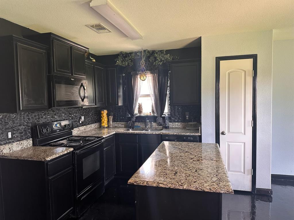 2109 Old Harbor Way Property Photo 1