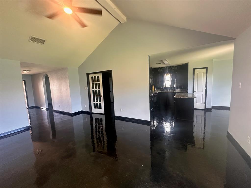 2109 Old Harbor Way Property Photo 4