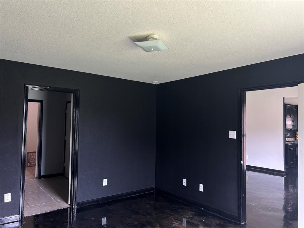 2109 Old Harbor Way Property Photo 5
