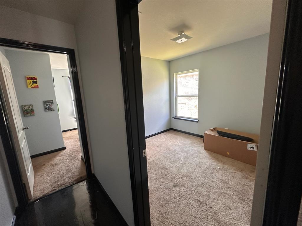 2109 Old Harbor Way Property Photo 7