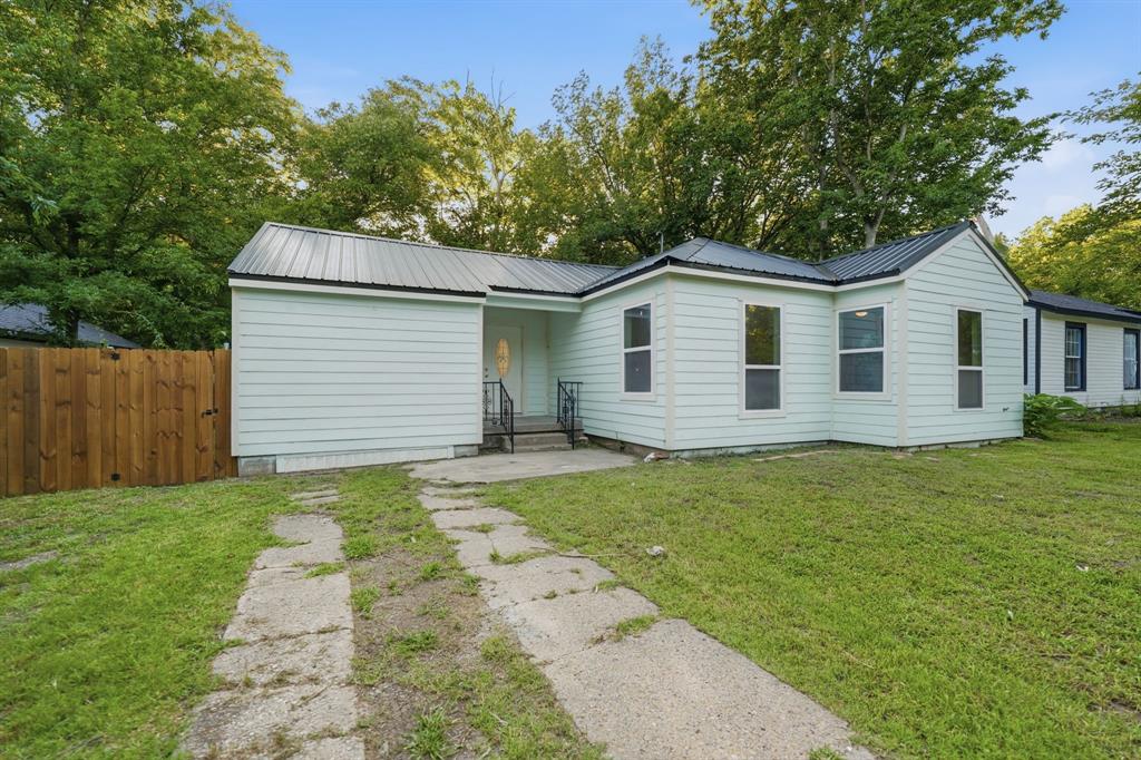 1103 Bell Drive Property Photo 1