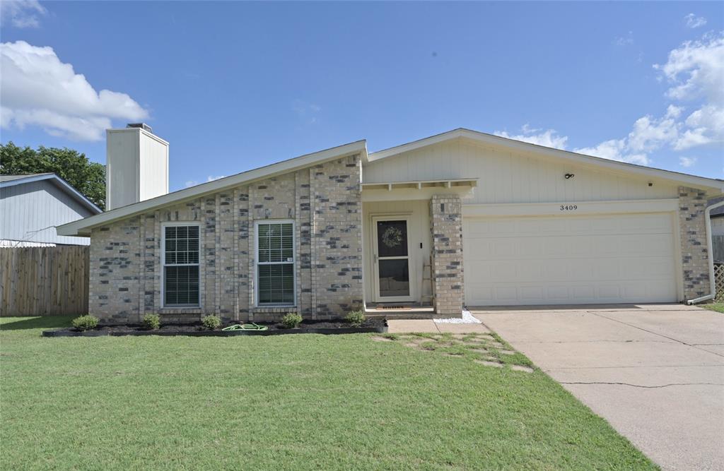 3409 Forest Creek Drive Property Photo 1