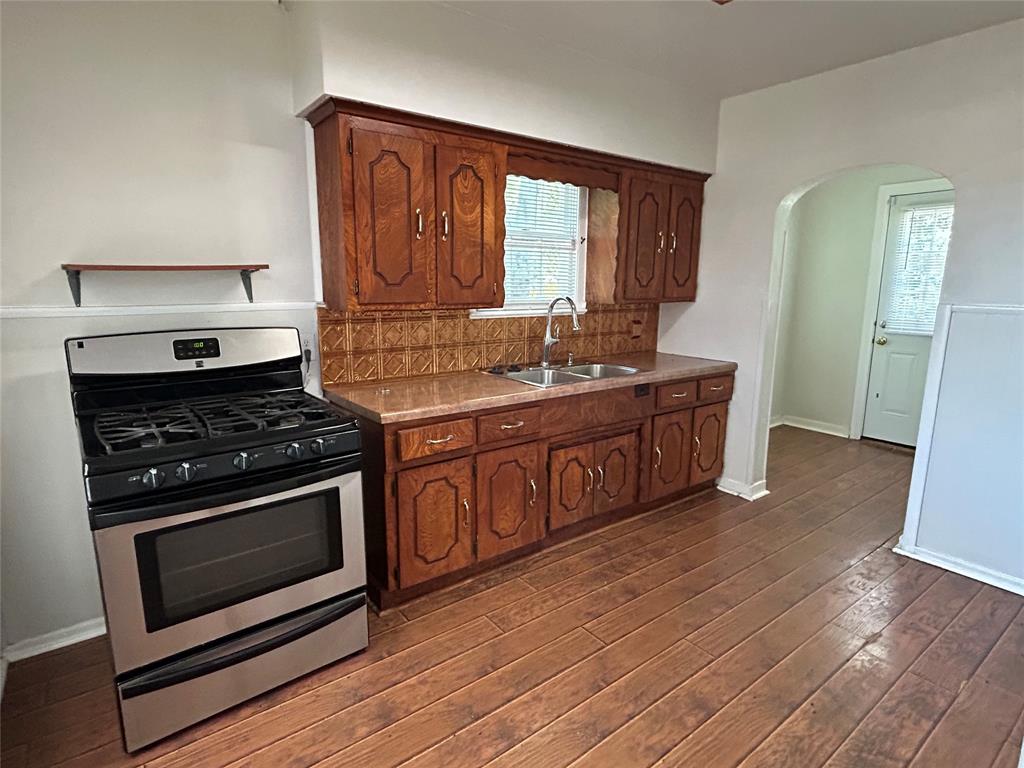 640 E Pleasant Run Road Property Photo 6