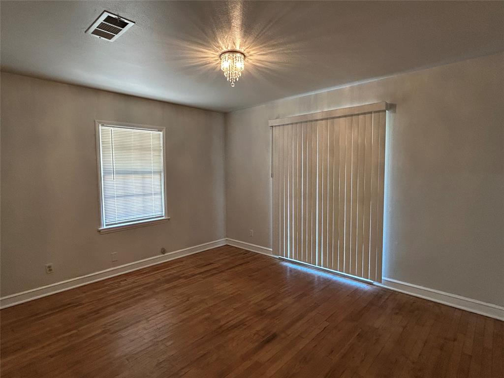 640 E Pleasant Run Road Property Photo 9
