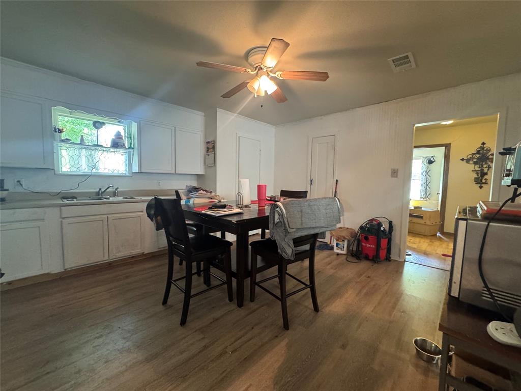 4527 Fm 219 Property Photo 8