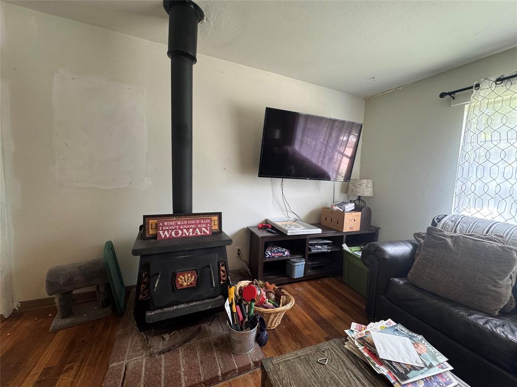 4527 Fm 219 Property Photo 12