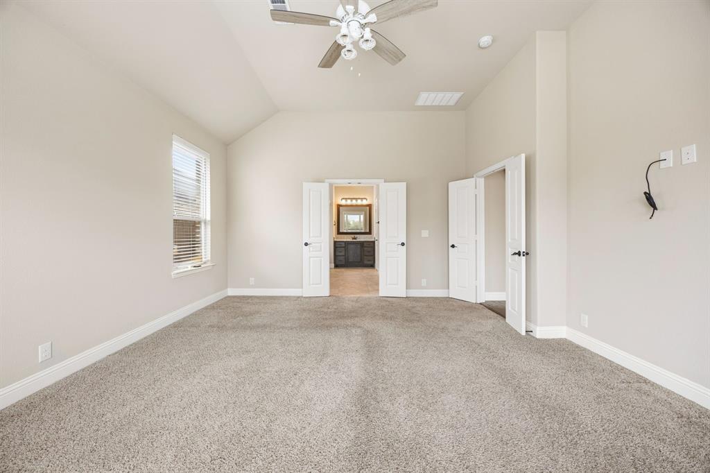 1116 Wedgewood Drive Property Photo 6