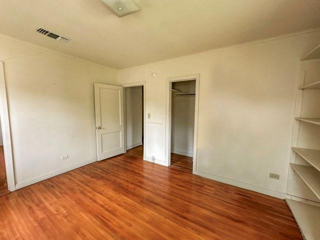 2302 N Akin Street Property Photo 14