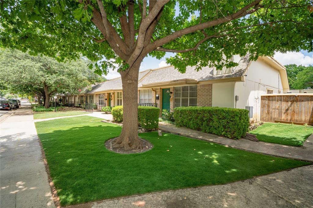 13544 Waterfall Way Property Photo 2