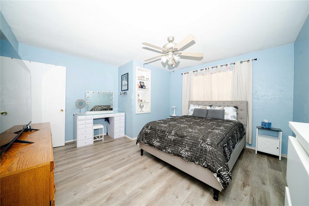 13544 Waterfall Way Property Photo 10