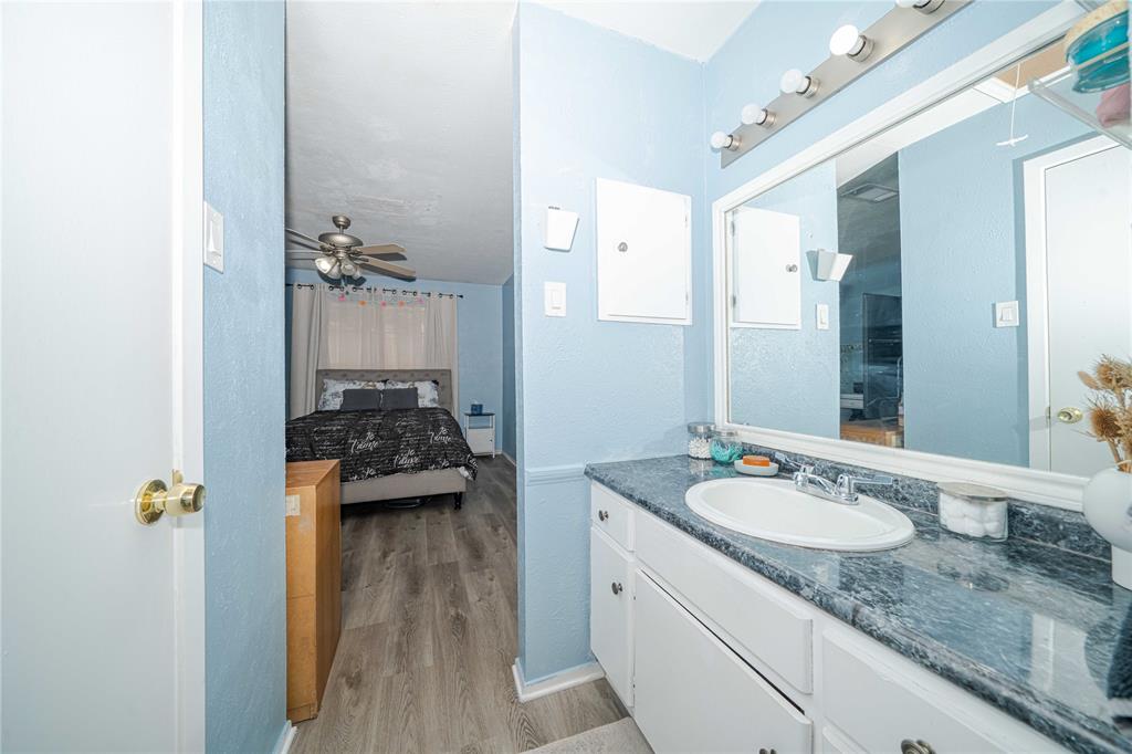 13544 Waterfall Way Property Photo 15