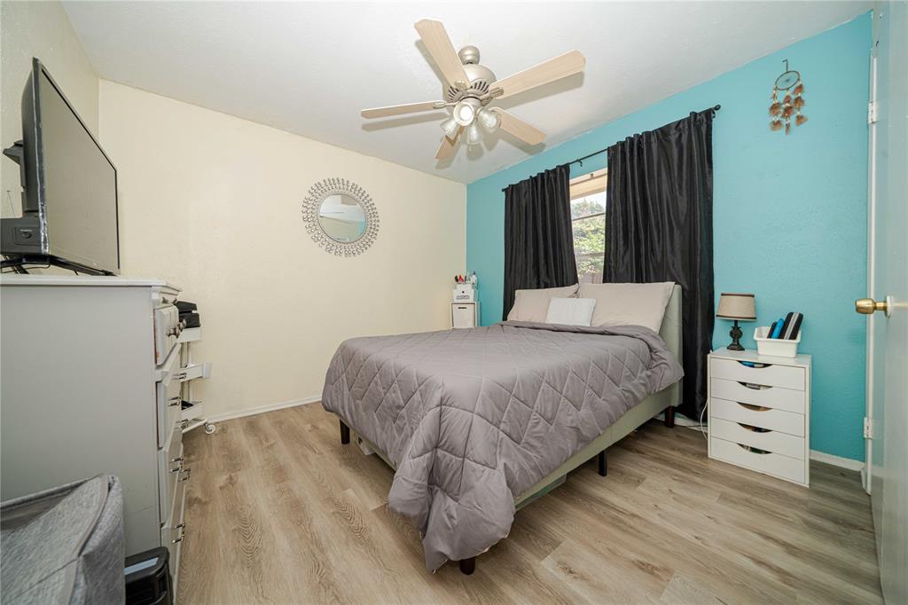 13544 Waterfall Way Property Photo 17