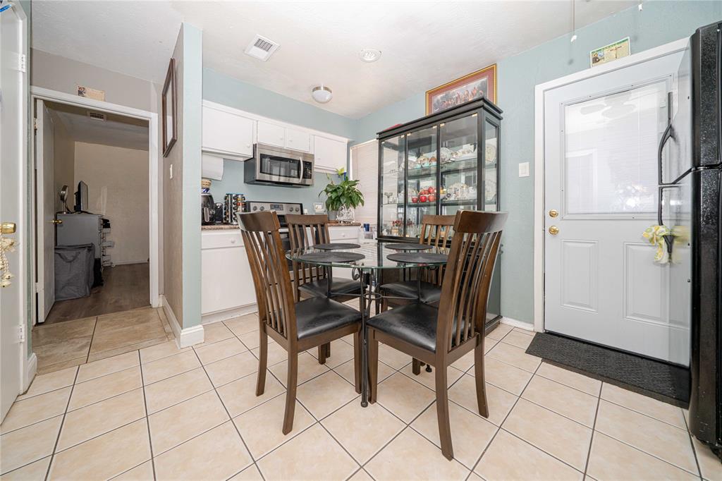 13544 Waterfall Way Property Photo 24