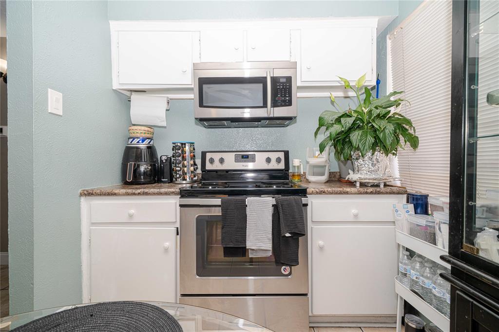 13544 Waterfall Way Property Photo 26