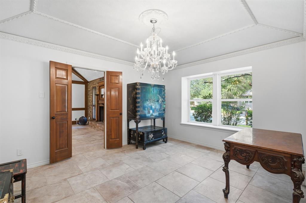 9435 Spring Hollow Drive Property Photo 17