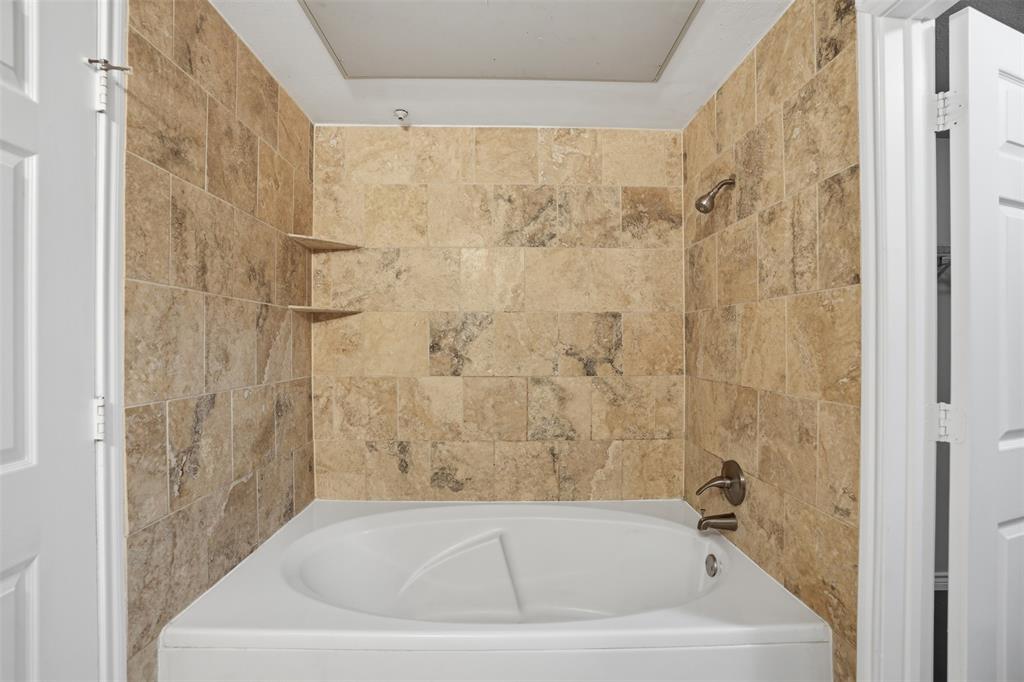 3102 Kings Road 2101 Property Photo 11