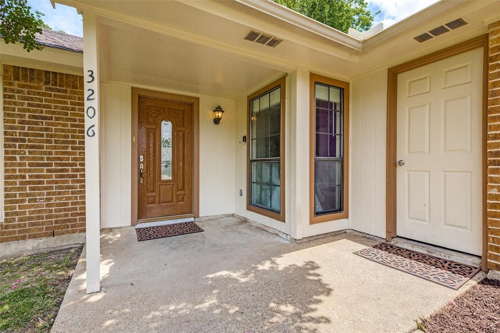 3206 Wintersmith Drive Property Photo 2