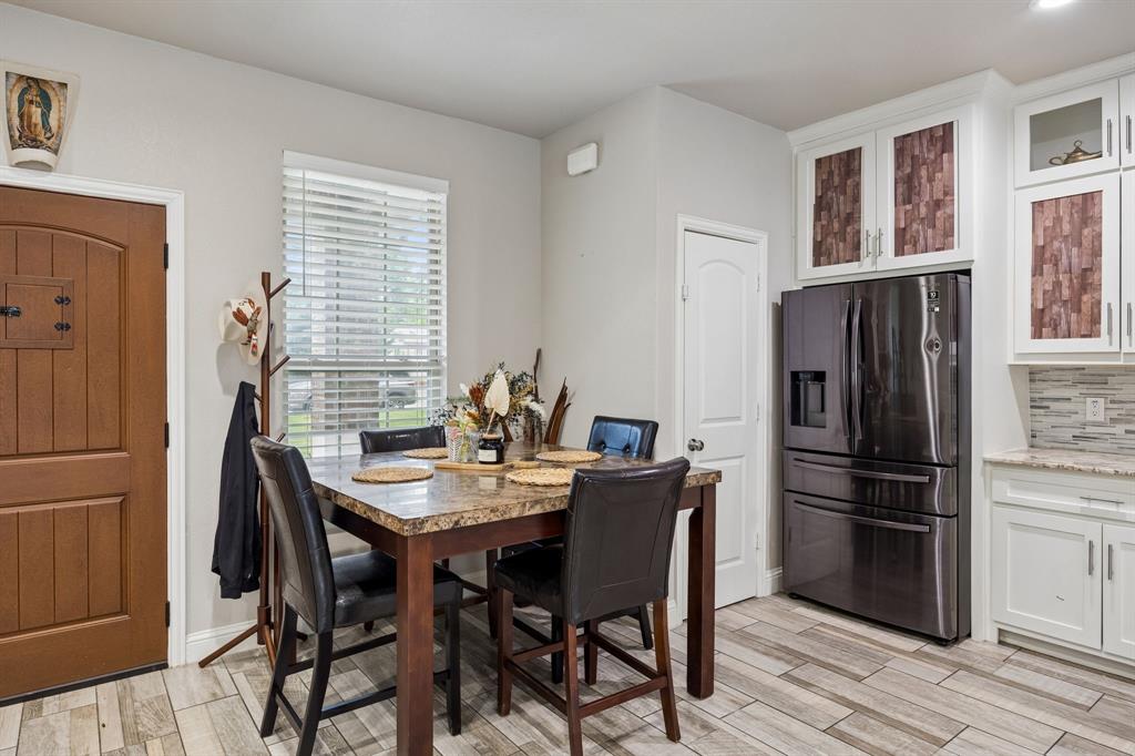 1409 Powell Road Property Photo 13
