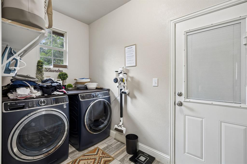 1409 Powell Road Property Photo 20