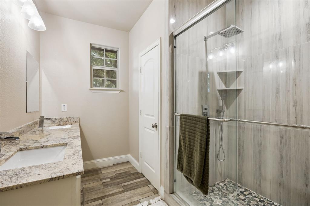1409 Powell Road Property Photo 22