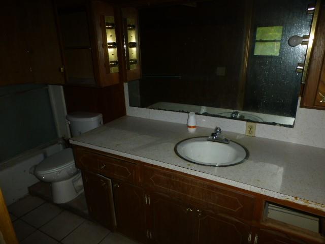619 N Avenue A Property Photo 15