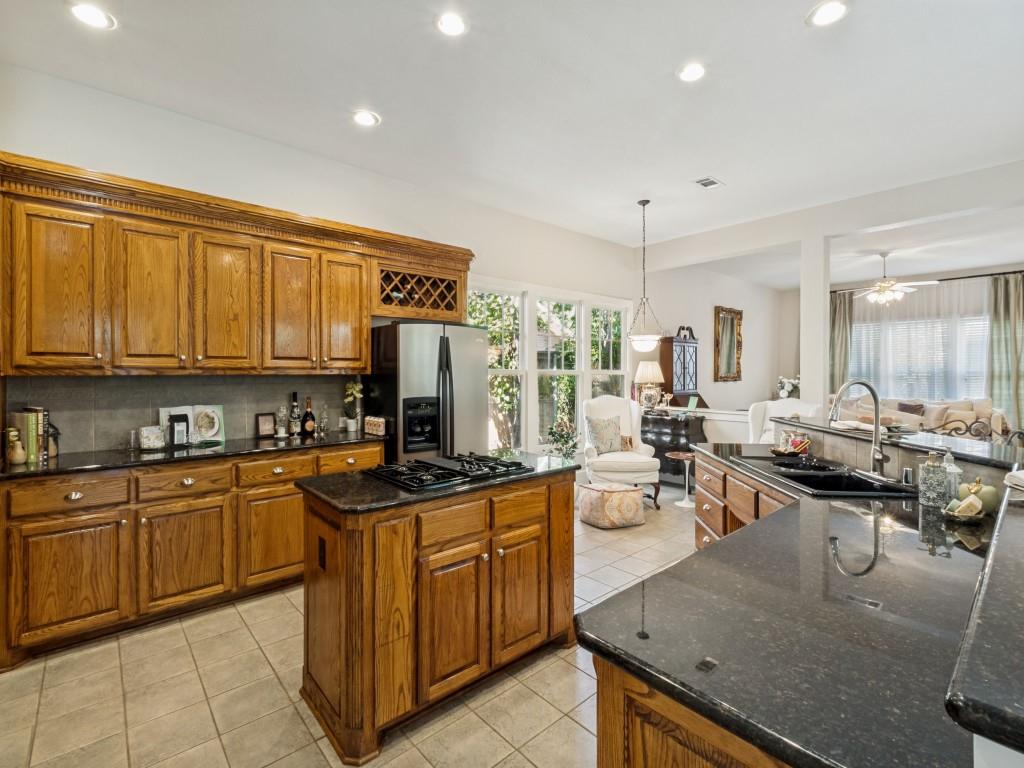 4947 Reiger Avenue Property Photo 10