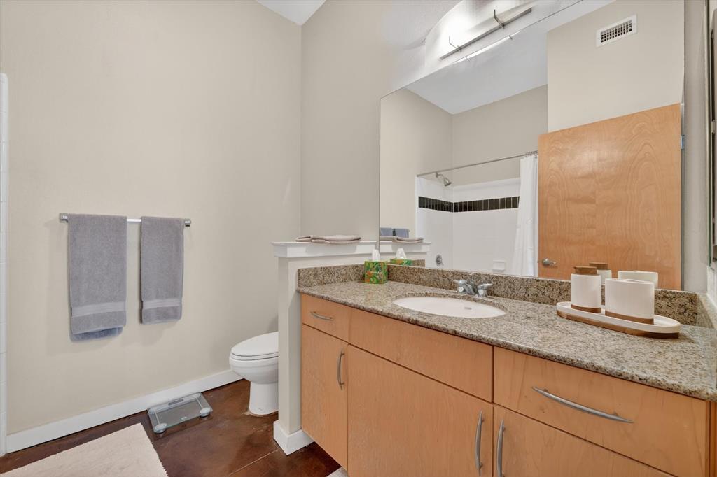 201 W Lancaster Avenue 406 Property Photo 12