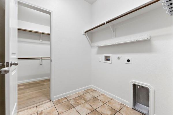 2131 Candace Drive Property Photo 20