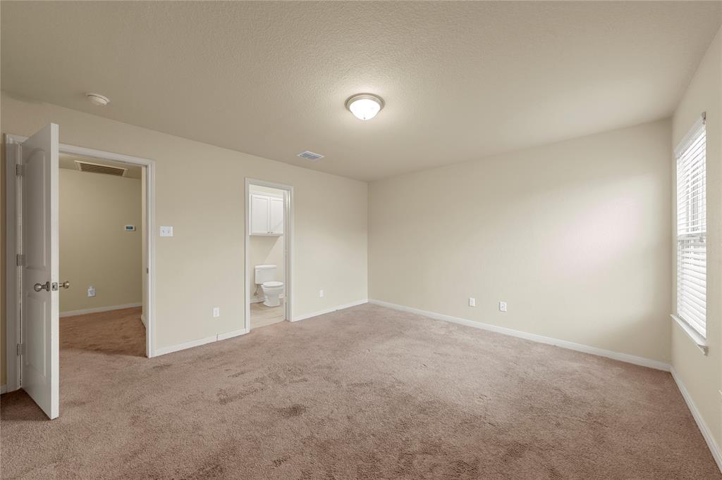 10249 Biltmore Drive Property Photo 18