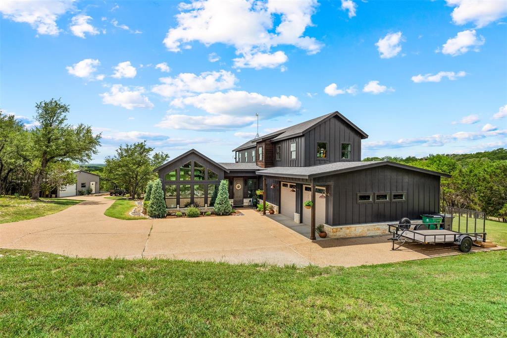 124 Bluffview Circle Property Photo 4