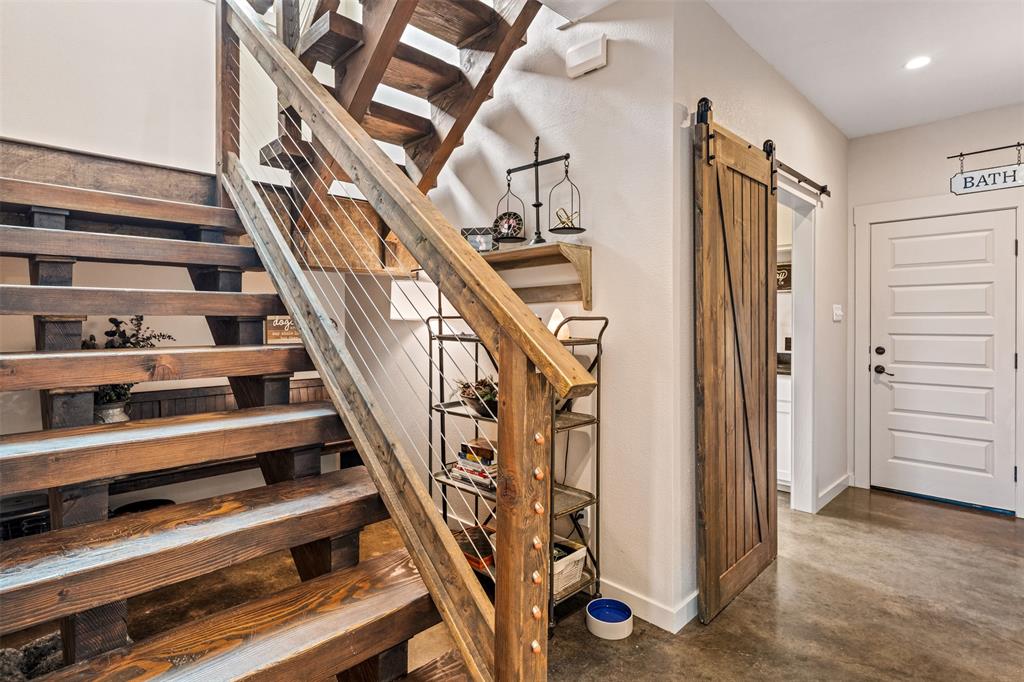 124 Bluffview Circle Property Photo 15
