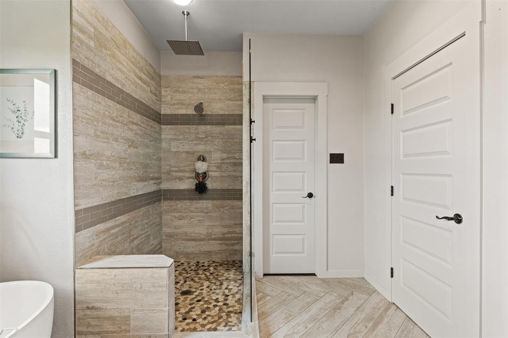 124 Bluffview Circle Property Photo 22