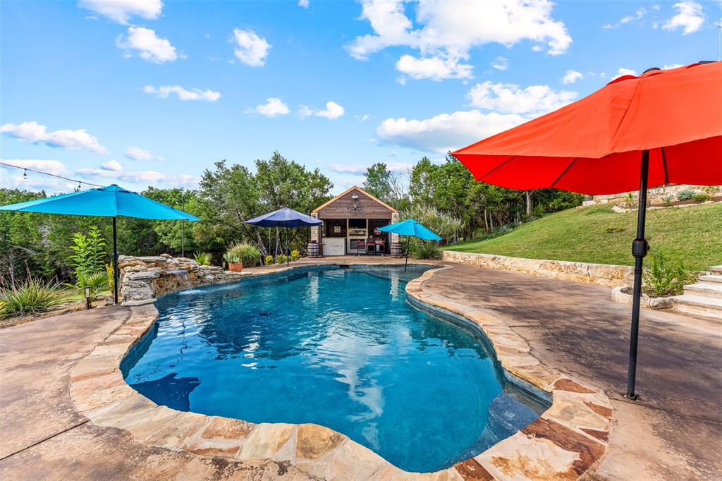 124 Bluffview Circle Property Photo 34
