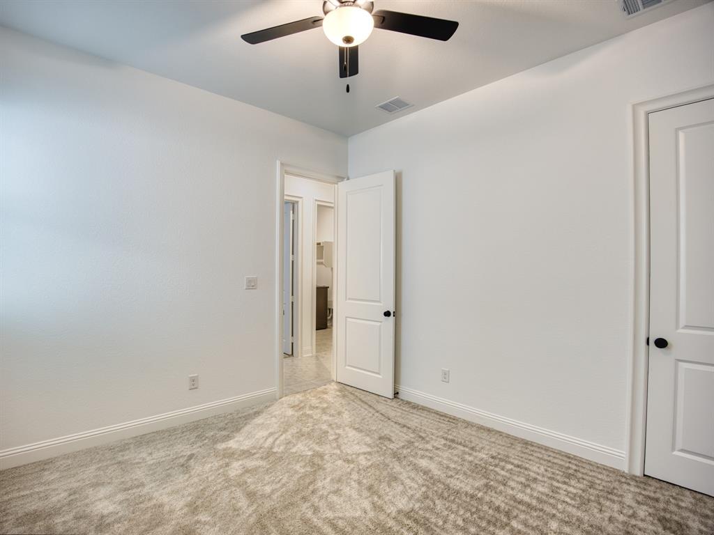 2044 Montgomery Lane Property Photo 27