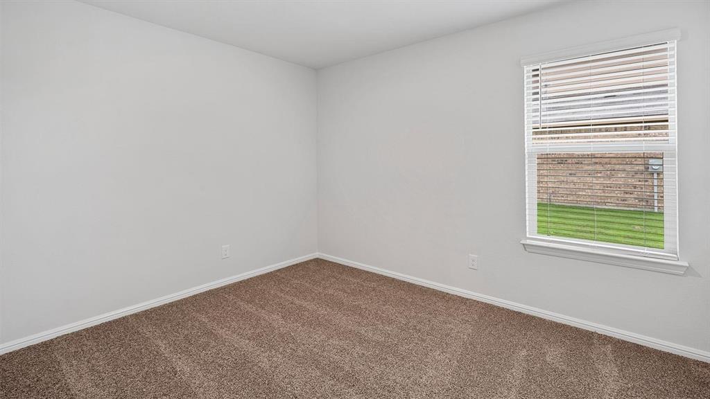 333 Beekeeper Drive Property Photo 18