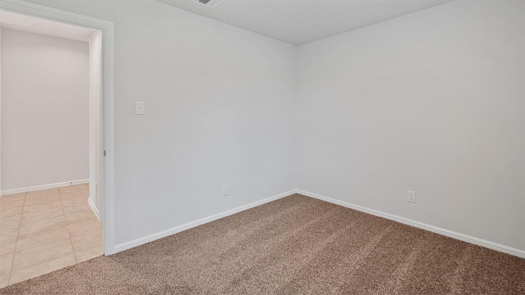 333 Beekeeper Drive Property Photo 19