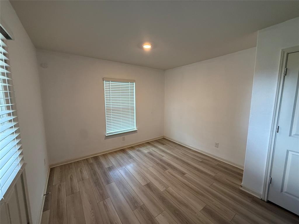 13608 Roosevelt Arch Drive Property Photo 13
