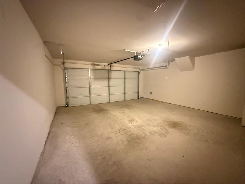 13608 Roosevelt Arch Drive Property Photo 26