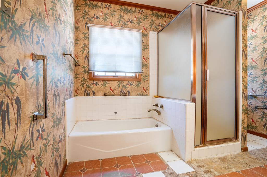 908 W Barnes Avenue Property Photo 22