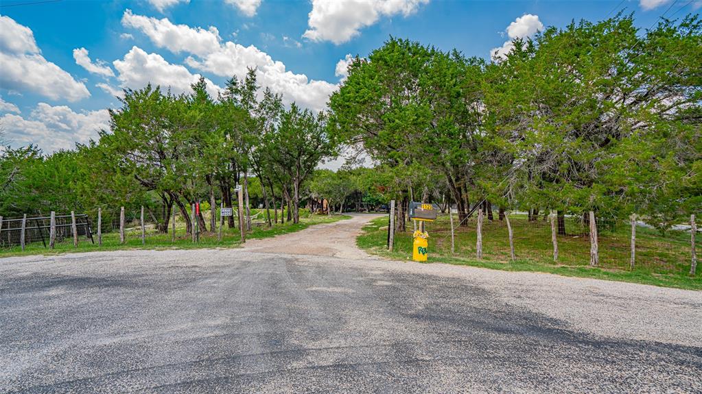 1129 County Road 306 #b Property Photo 24