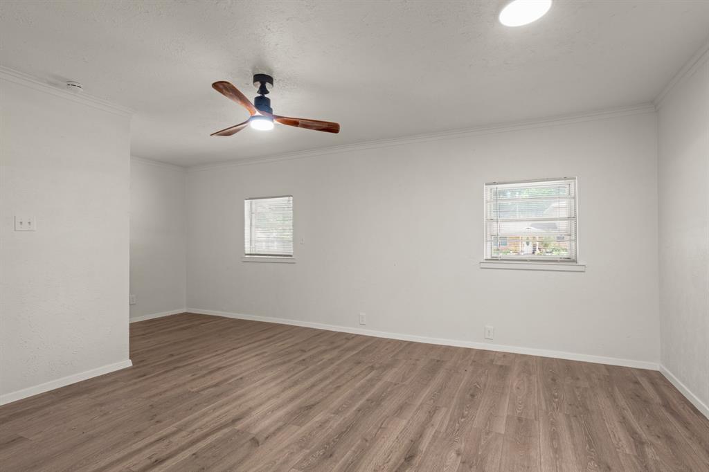 1820 Emery Street Property Photo 13