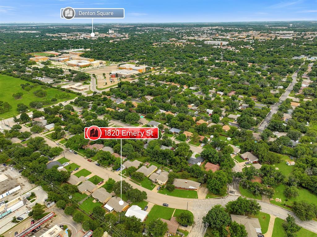 1820 Emery Street Property Photo 32