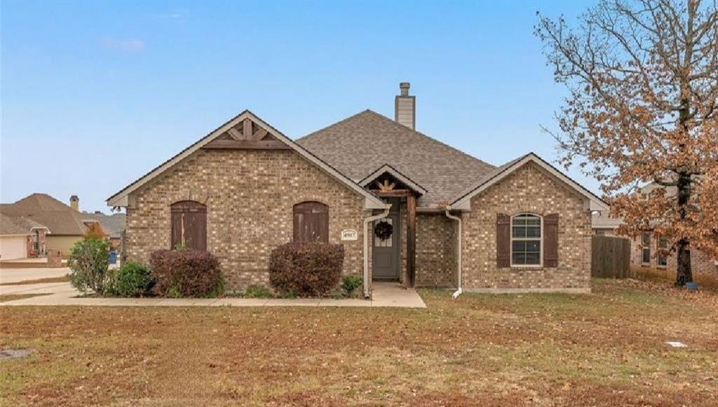 4917 Players Loop Property Photo 1