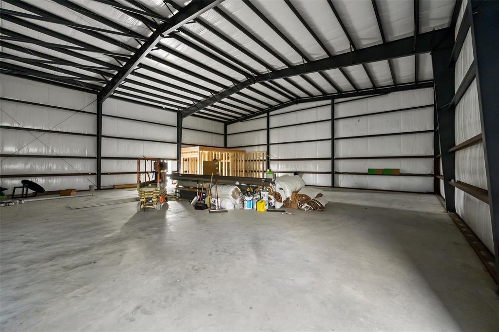 9400 Airbus Lane Property Photo 11