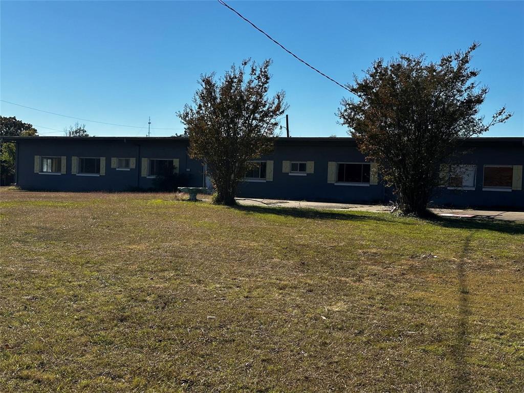 5020 Sayle Street Property Photo 1