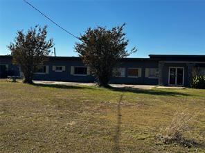 5020 Sayle Street Property Photo 5