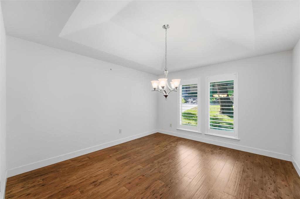 1404 Creekford Drive Property Photo 12
