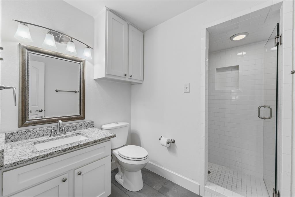 1404 Creekford Drive Property Photo 13