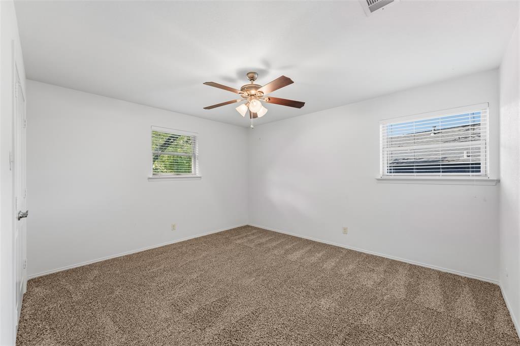 1404 Creekford Drive Property Photo 23