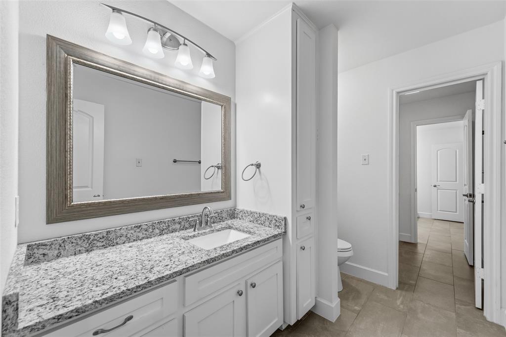 1404 Creekford Drive Property Photo 25